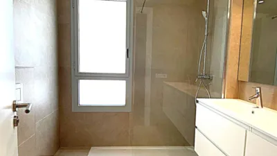 Piso en alquiler en Calle Margalida Jofre, Número 1, La Teulera (Distrito Ponent. Palma de Mallorca) de 2.950 €<span>/mes</span>
