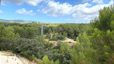 Piso en alquiler en Calle Margalida Jofre, Número 1, La Teulera (Distrito Ponent. Palma de Mallorca) de 2.950 €<span>/mes</span>