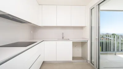 Piso en alquiler en Calle Margalida Jofre, La Teulera (Distrito Ponent. Palma de Mallorca) de 3.000 €<span>/mes</span>