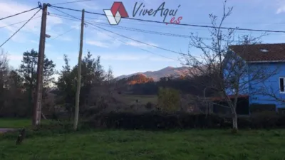 Terreno en venta en Pis, Pis (Colunga) de 45.000 €
