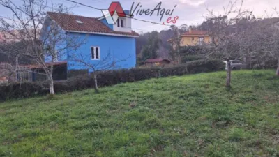 Terreno en venta en Pis, Pis (Colunga) de 45.000 €