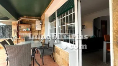 Chalet adosado en venta en Calle Samano, Sámano (Castro Urdiales) de 405.000 €