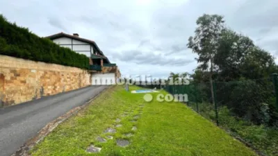 Chalet adosado en venta en Calle Samano, Sámano (Castro Urdiales) de 405.000 €