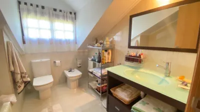 Semi-detached chalet on Puente Street photo 25