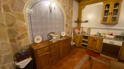 Semi-detached chalet on Chinchapapa Street photo 66
