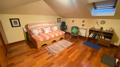 Semi-detached chalet on Chinchapapa Street photo 49