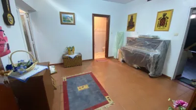Semi-detached chalet on Chinchapapa Street photo 54