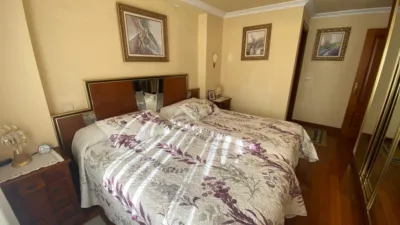 Semi-detached chalet on Chinchapapa Street photo 36