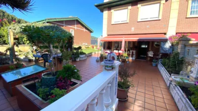 Semi-detached chalet on Chinchapapa Street photo 4