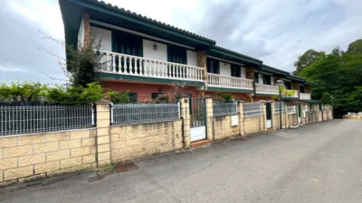 Chalet adosado en venta en Calle Cerrillo Sámano, Sámano (Castro Urdiales) de 405.000 €