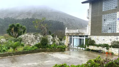 Single-family house on Calle Samano photo 8