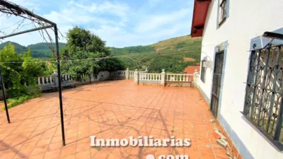 Rustic Chalet in Barrio Baltezana photo 13