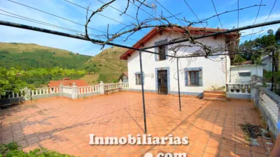 Rustic Chalet in Barrio Baltezana photo 8