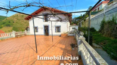 Rustic Chalet in Barrio Baltezana photo 9