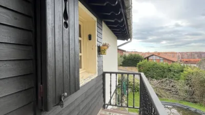 Chalet unifamiliar en venta en Calle Brazomar, Brazomar (Castro Urdiales) de 575.000 €