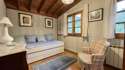 Chalet unifamiliar en venta en Calle Brazomar, Brazomar (Castro Urdiales) de 575.000 €
