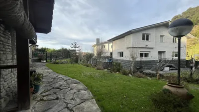 Chalet unifamiliar en venta en Calle Brazomar, Brazomar (Castro Urdiales) de 575.000 €