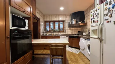 Chalet unifamiliar en venta en Calle Brazomar, Brazomar (Castro Urdiales) de 575.000 €