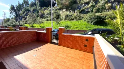 Semi-detached chalet on Monte Cerredo Street photo 2