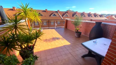 Semi-detached chalet on Monte Cerredo Street photo 51