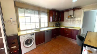Chalet unifamiliar en calle Samano photo 9