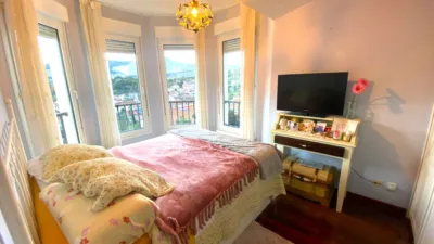 Semi-detached chalet on Mioño Street photo 26