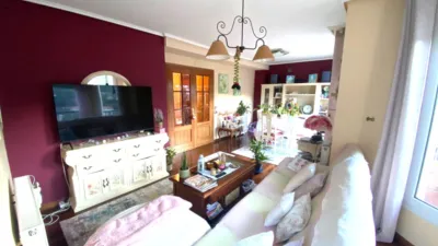 Semi-detached chalet on Mioño Street photo 6