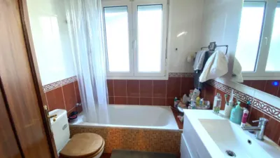 Semi-detached chalet on Mioño Street photo 22