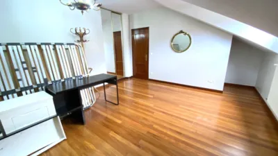 Apartment on Leonardo Rucabado Street photo 32