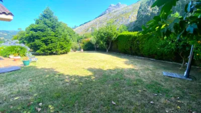 Detached house on Calle Samano Ca322 photo 100