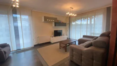 Chalet pareado en calle Islares photo 4