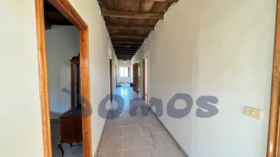 Single-family home on Castelo Street photo 14