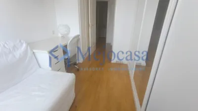 Apartment on Clara del Rey Street photo 12