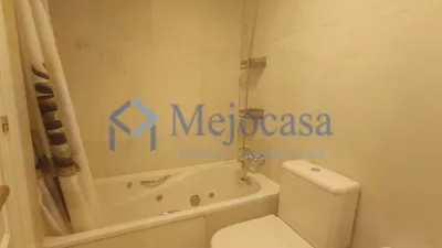 Apartment on Clara del Rey Street photo 14