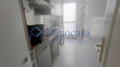 Apartment on Clara del Rey Street photo 5