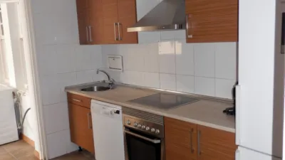 Apartment on the 2nd floor in Pamplona's Ensanche. photo 4