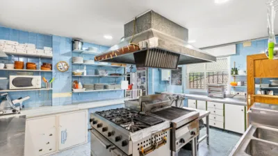 Local comercial en venta en Camino de Purchil, Camino de Ronda (Distrito Ronda. Granada Capital) de 750.000 €