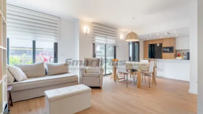 Ático en venta en Carrer d'Espronceda, cerca de Passeig del Taulat - Más