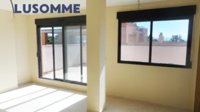Penthouse on Carrer del Xúquer photo 6