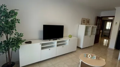 Piso en alquiler en Avenida Andalucía, cerca de Calle Real, Caleta de Vélez-Lagos (Vélez-Málaga) de 1.000 €<span>/sem</span>