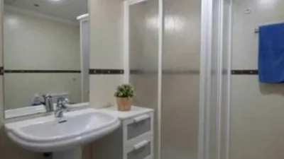 Piso en alquiler en Avenida Andalucía, cerca de Calle Real, Caleta de Vélez-Lagos (Vélez-Málaga) de 1.000 €<span>/sem</span>