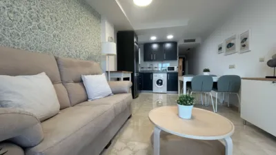 Piso en alquiler en Avenida Andalucía, cerca de Calle Real, Caleta de Vélez-Lagos (Vélez-Málaga) de 1.000 €<span>/sem</span>