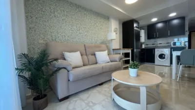 Piso en alquiler en Avenida Andalucía, cerca de Calle Real, Caleta de Vélez-Lagos (Vélez-Málaga) de 1.000 €<span>/sem</span>