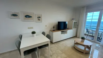 Piso en alquiler en Avenida Andalucía, cerca de Calle Real, Caleta de Vélez-Lagos (Vélez-Málaga) de 1.000 €<span>/sem</span>