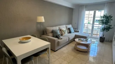 Piso en alquiler en Avenida Andalucía, cerca de Calle Real, Caleta de Vélez-Lagos (Vélez-Málaga) de 1.000 €<span>/sem</span>