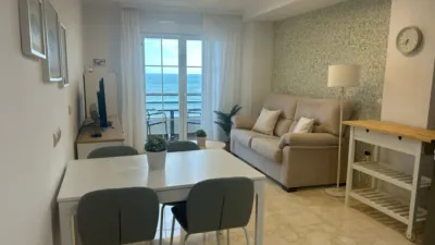 Piso en alquiler en Avenida Andalucía, cerca de Calle Real, Caleta de Vélez-Lagos (Vélez-Málaga) de 1.000 €<span>/sem</span>