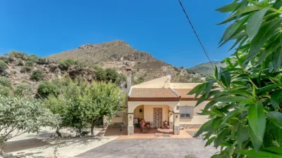 Detached house on Calle Buenavista photo 3
