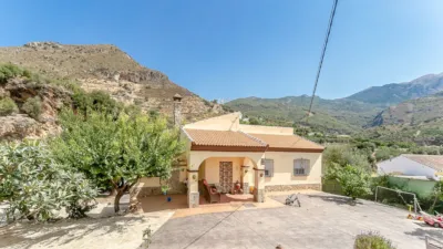 Detached house on Calle Buenavista photo 2