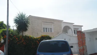 Single-family chalet on Calle del Almendro, 1 photo 4