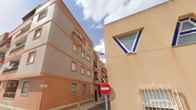 Flat on Levante Street photo 8